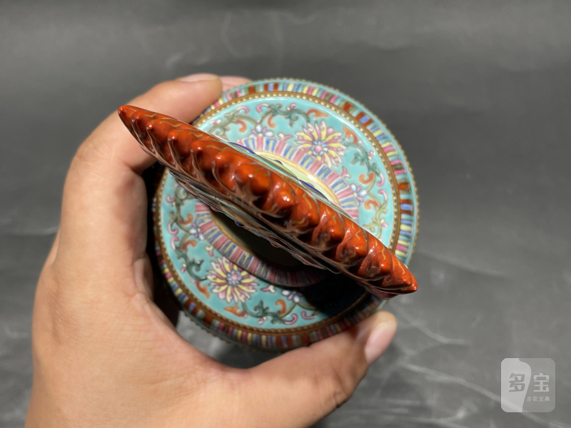 清乾隆 御制绿地洋彩描金八吉祥供器 - 图10